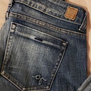 Guess jeans cropped size 24